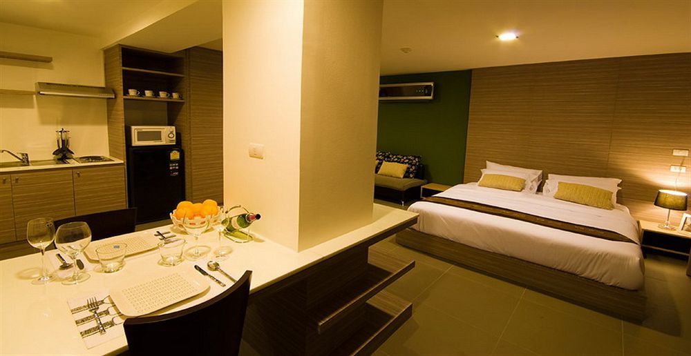 Mooks Residence Pattaya Bagian luar foto