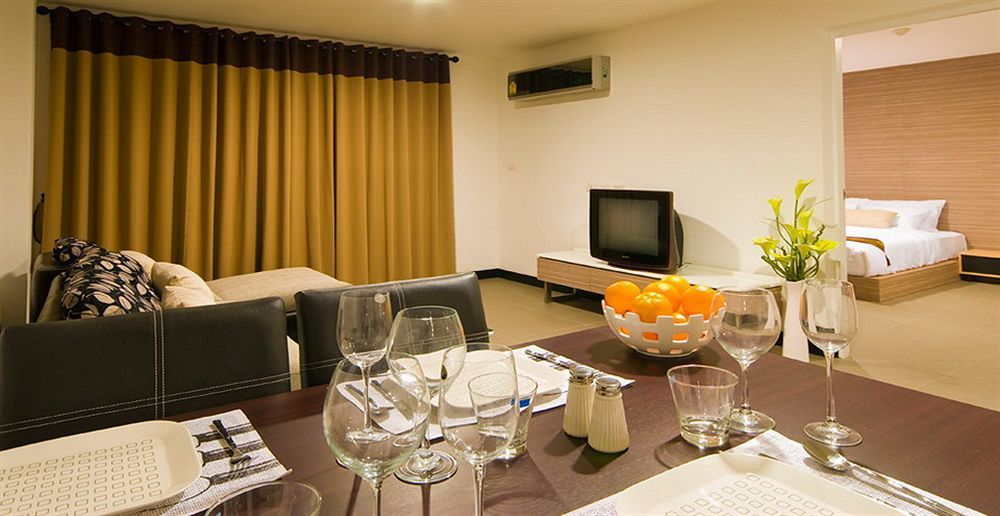 Mooks Residence Pattaya Bagian luar foto