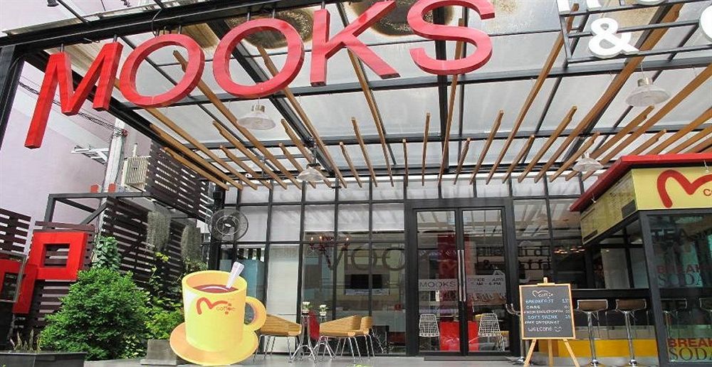 Mooks Residence Pattaya Bagian luar foto