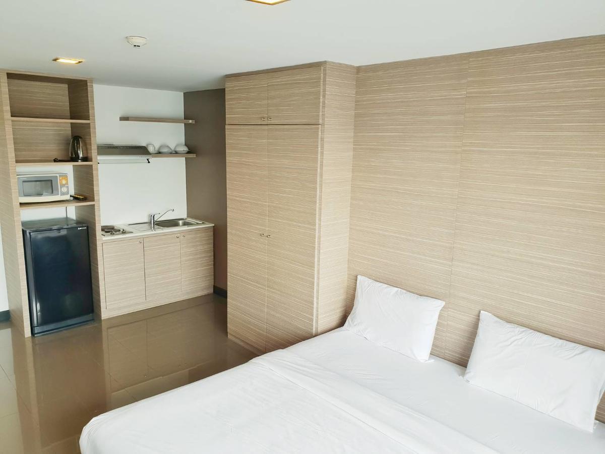 Mooks Residence Pattaya Bagian luar foto